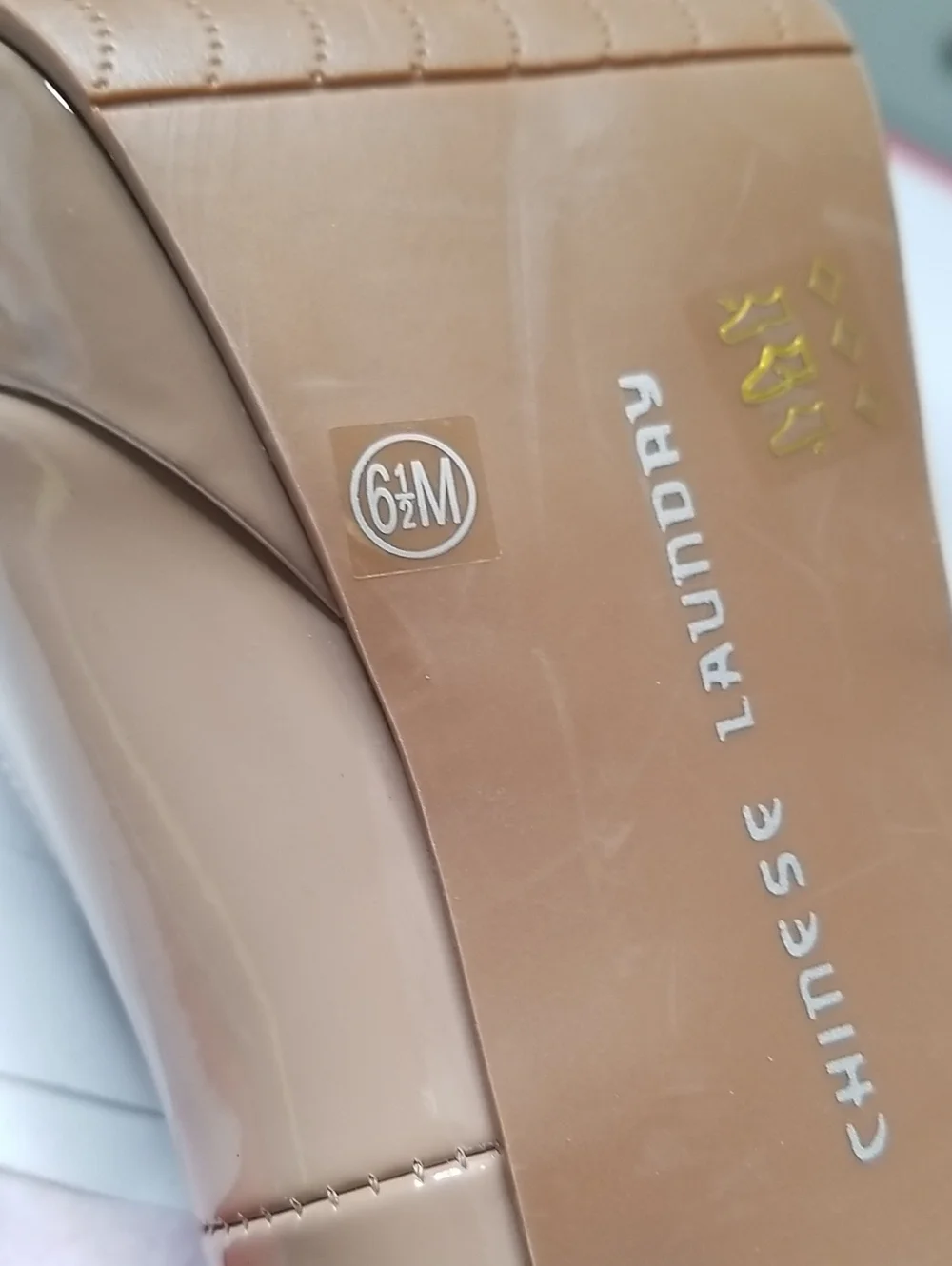 Chinese Laundry Tan Patent Leather Mary Jane Heels Size 6